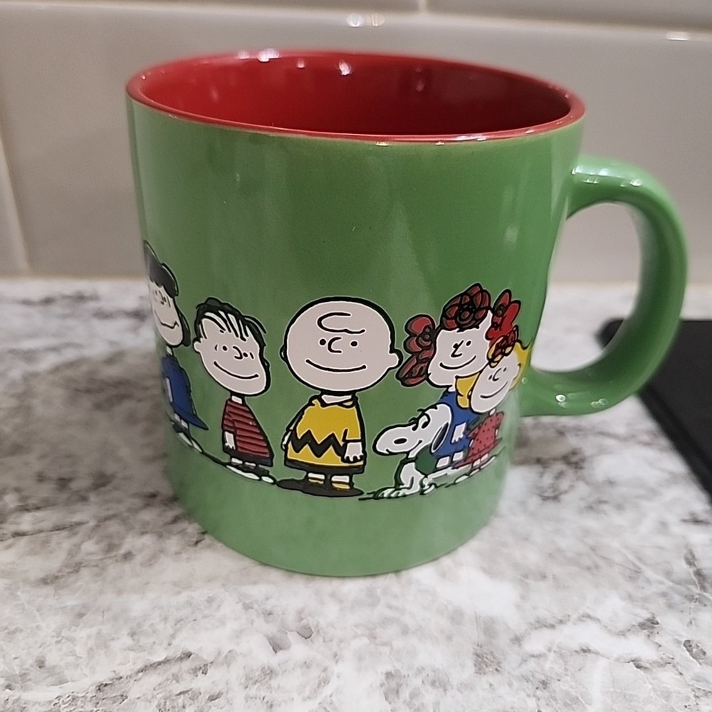 peanuts gang Christmas coffee Mug‎